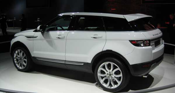 I had to get a side shot of the 2012 Range Rover Evoque