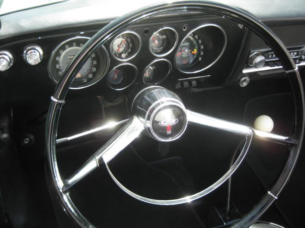 The Corvair interior was simple but well sorted. The thin steering wheel, horn ring and shifter gave the interior a light, airy feeling.